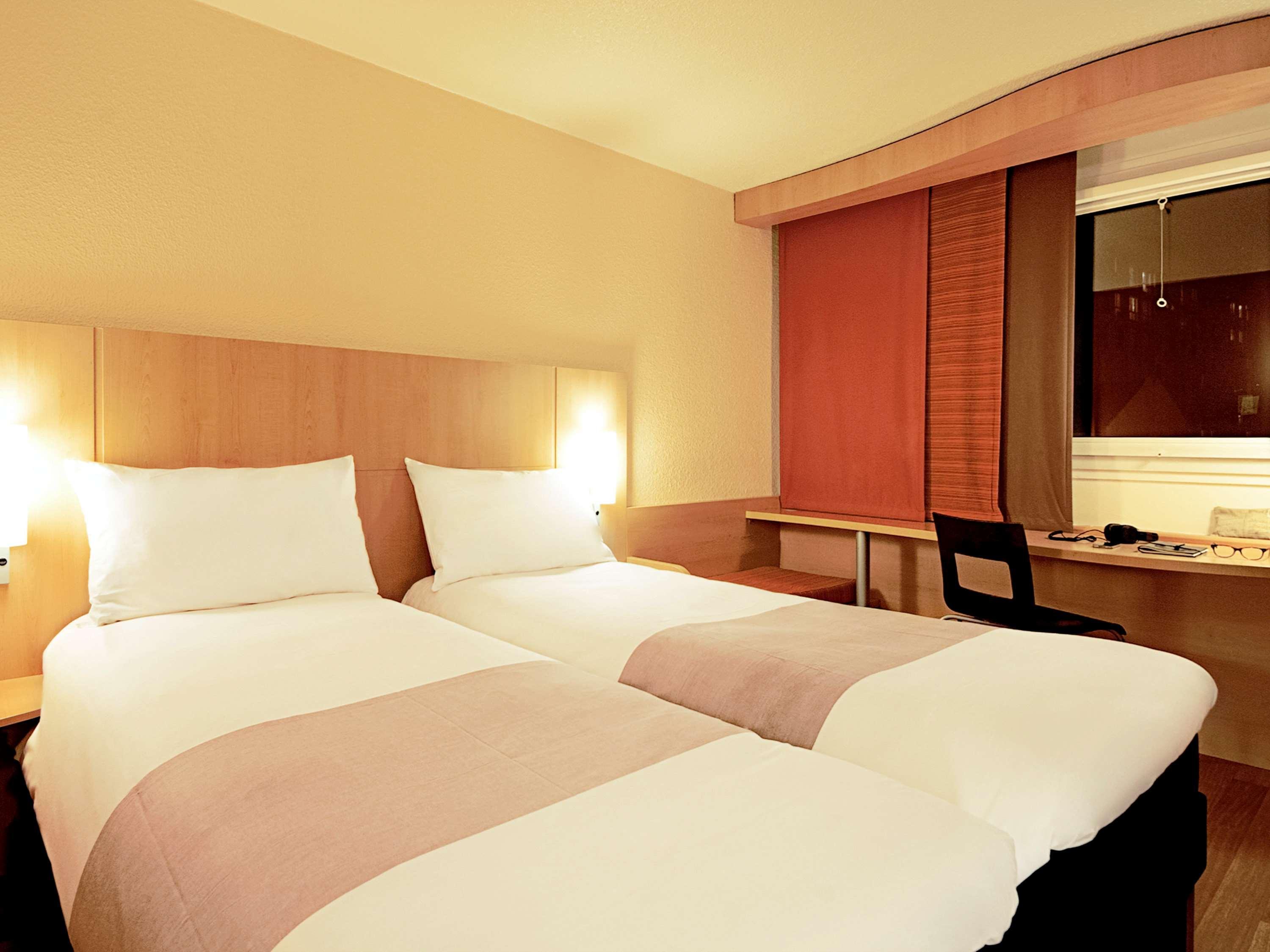 Ibis Hotel Nuernberg Altstadt Экстерьер фото