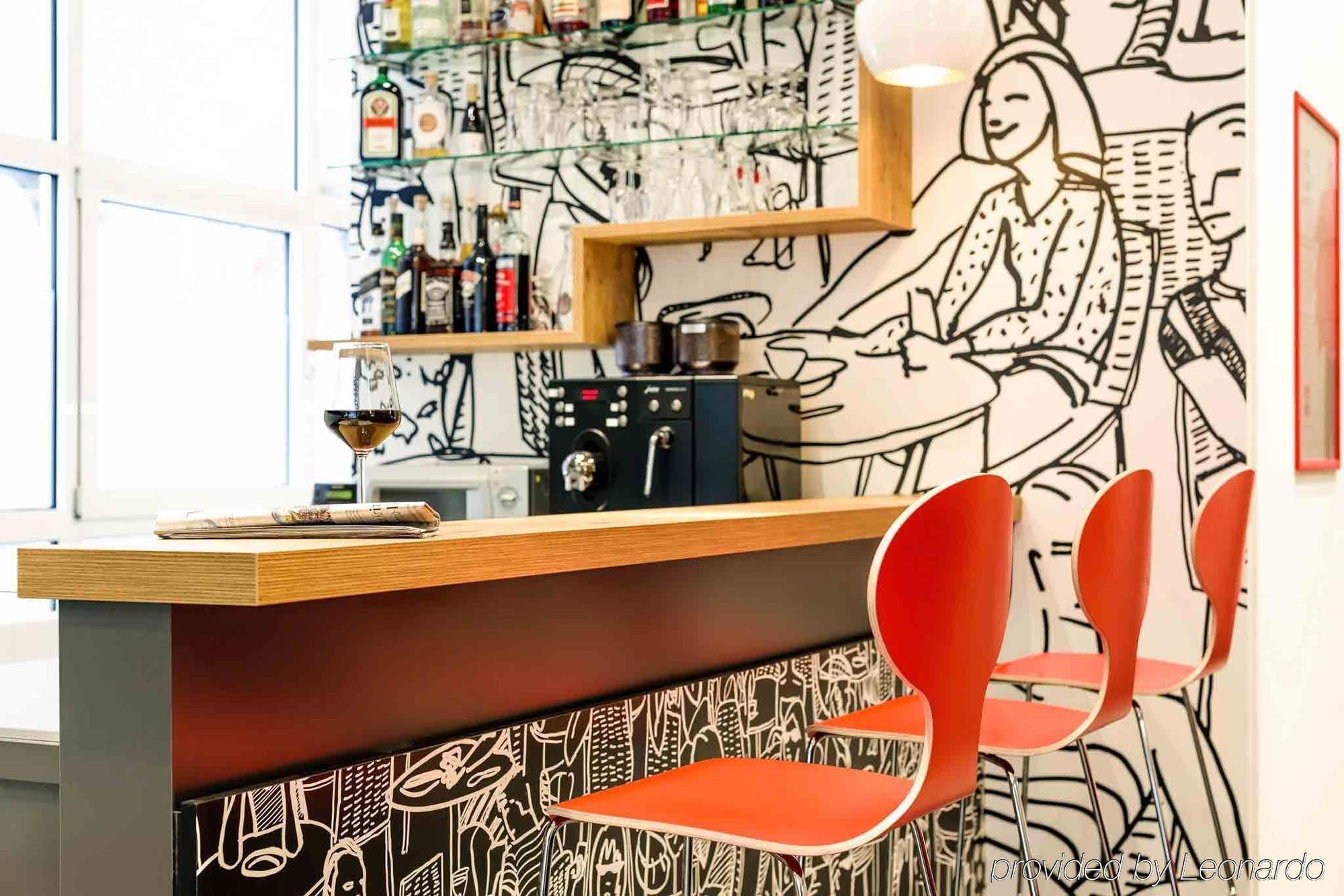 Ibis Hotel Nuernberg Altstadt Экстерьер фото
